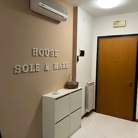 House Sole & Mare Sottomarina Lido